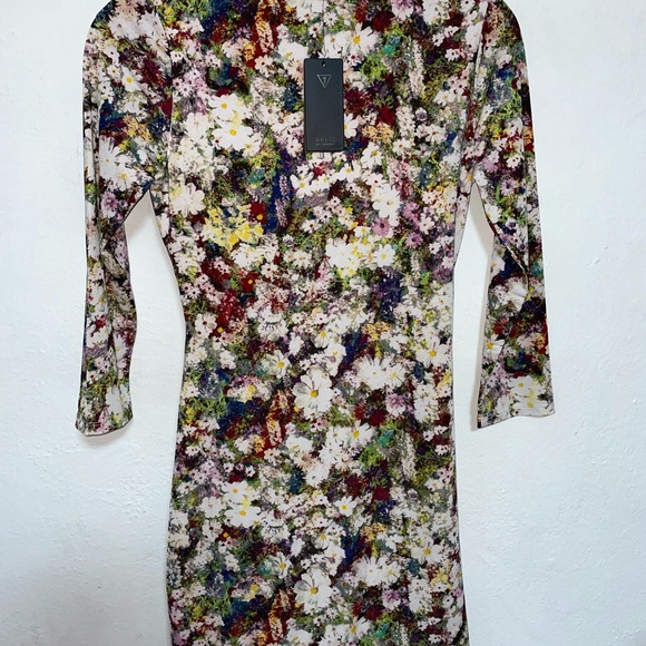 BRAND NEW GUESS DRESS PLUNGING V NECK, - Picture 5 of 8